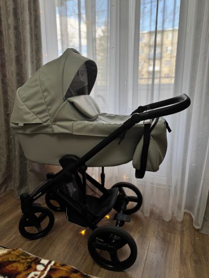 Коляска 2в1 Bebetto MAGNUM LIGHT