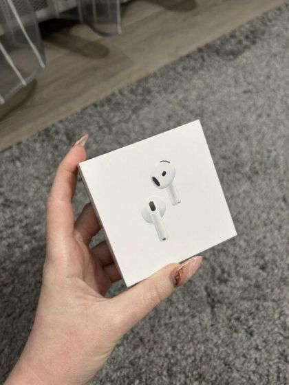 NEW AirPods 4 ANC