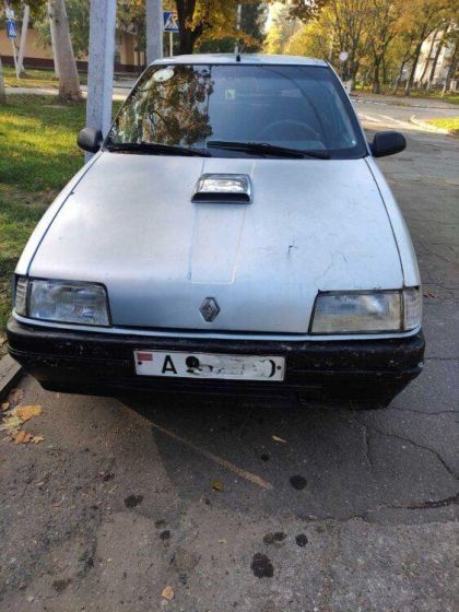 Продам Renault 19