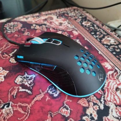 Продам мышку Sven RX-G850