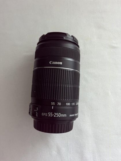 Продам Canon 600D
