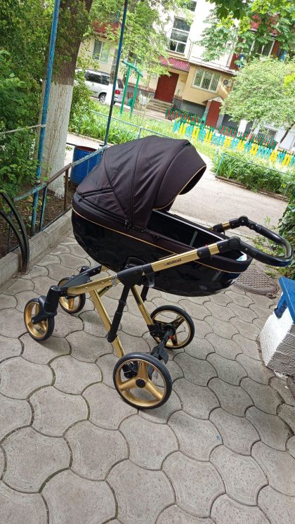 Продам коляску