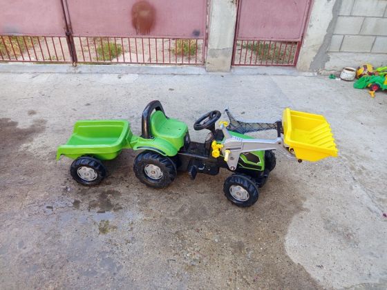 Продам детский трактор
