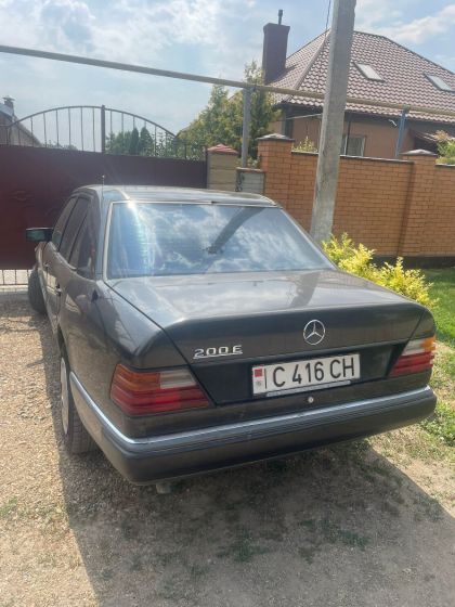 Продам Мерседес 124