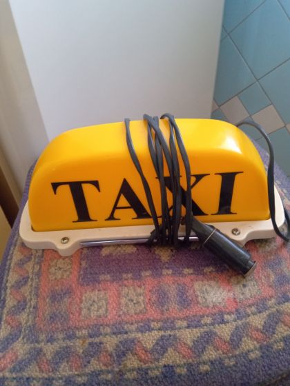 Шашечка на крышу авто