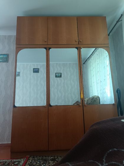 Продается шкаф б/у