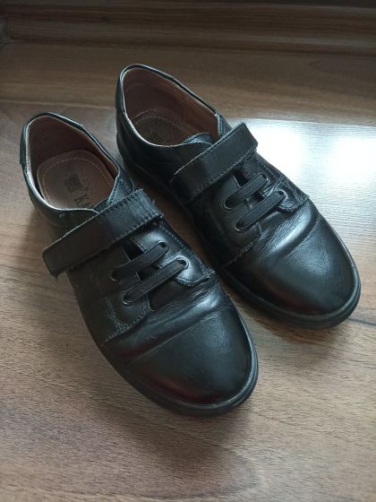 продам туфли школьные
