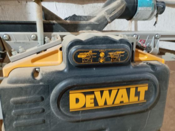 Dewalt