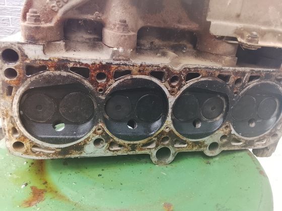 Головка блока W Audi