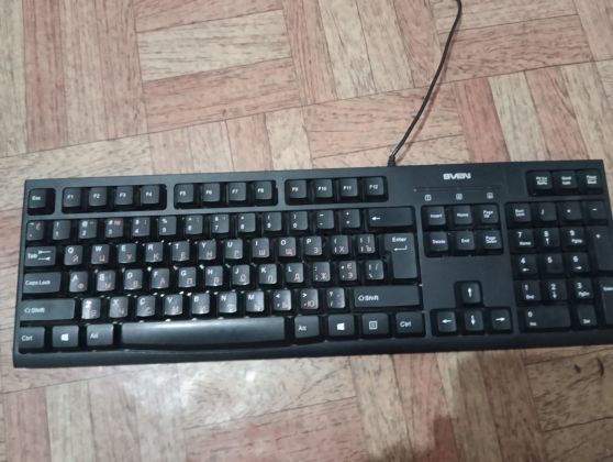 Продам рабочую хорошую клавиатуру seven KB-S300