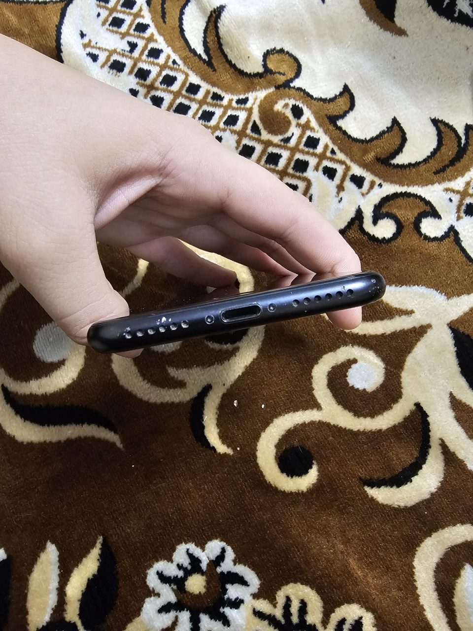 Продам iphone 7 — 1/6