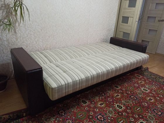 Продам диван в отличном состоянии