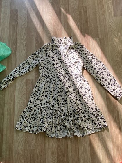 продам женское красивое платье
