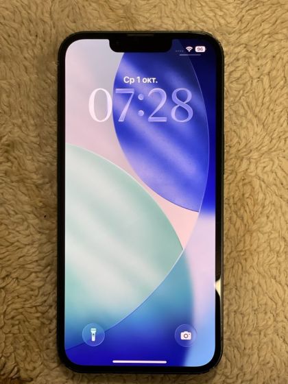 Продам iPhone 13 - 305 $ (5000 р)