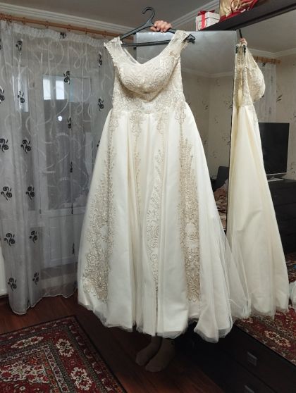 Продам свадебное платье