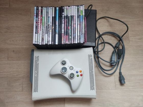 Продам прошитый xbox 360
