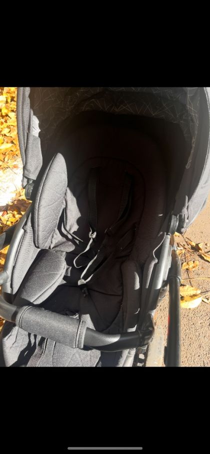 Продам коляску anex sport