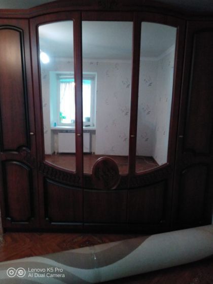 Шкаф