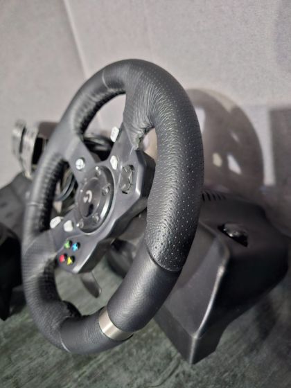 Игровой руль , logitech g920
