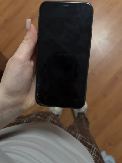 iPhone 11