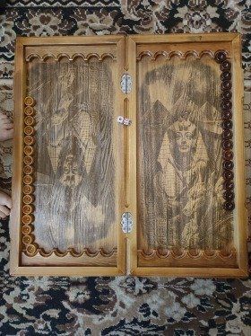 Нарды, натуральное дерево.