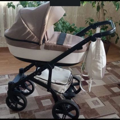 Продам коляску