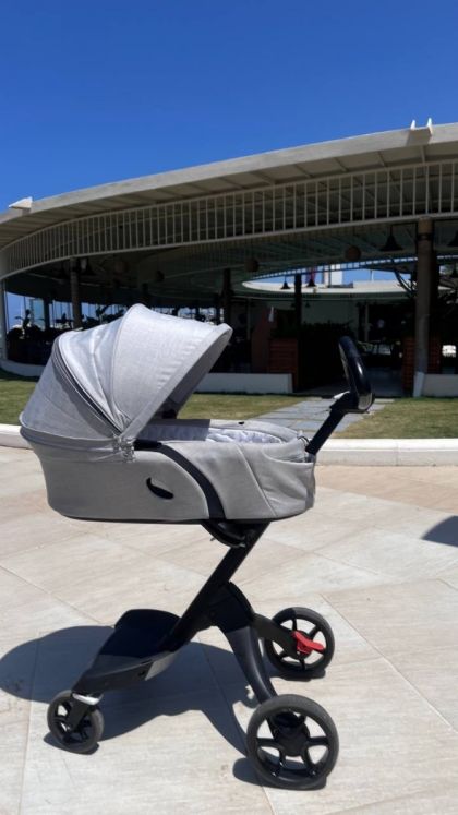 Последняя версия коляски STOKKE V6