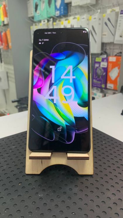 Продам смартфон Motorola Edge 20