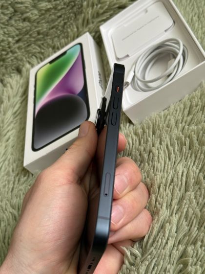 iPhone 14