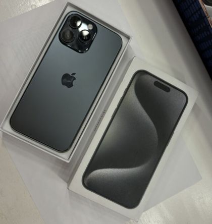 iPhone 15 Pro Max/Dual SIM/GSM/ Android