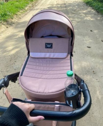 Продам отличную лёгкую коляску Adamex Marco 2в1!