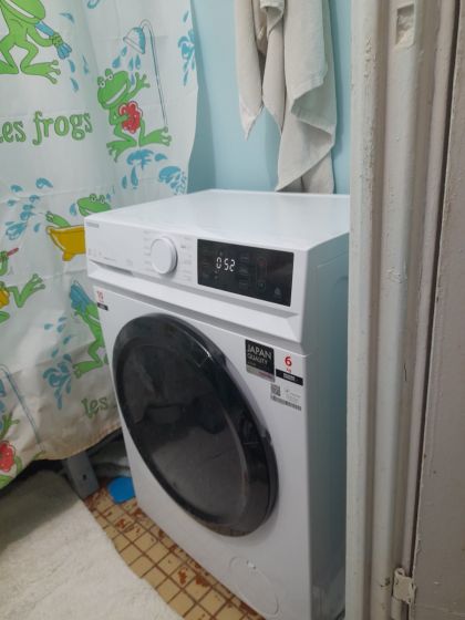 Продам стиральную машину Toshiba (6кг, 1200об/м)