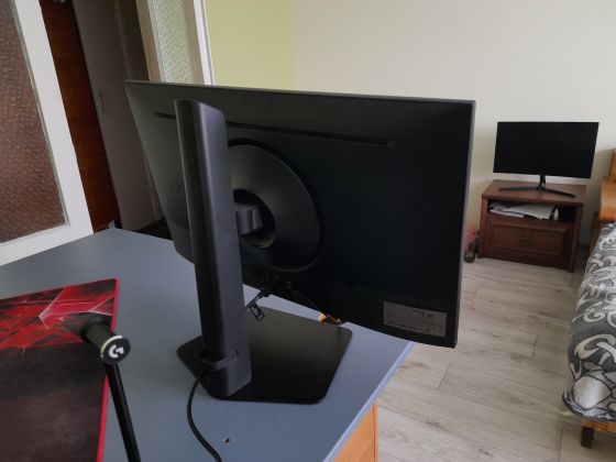 НА ГАРАНТИИ Продам 2к монитор / 180 герц / Samsung Odyssey G5