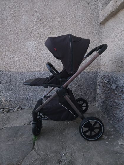 Продается коляска Carello Ultra