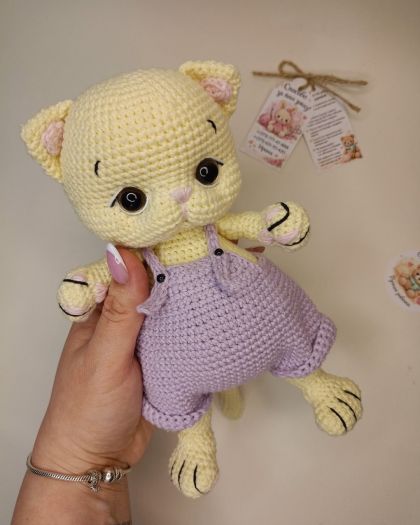 Игрушки ручной работы.