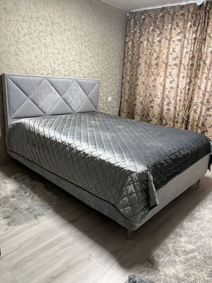 Продам двухспальную кровать , новую