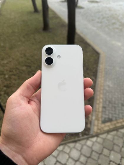 iPhone 16  128GB - Рассрочка / Гарантия